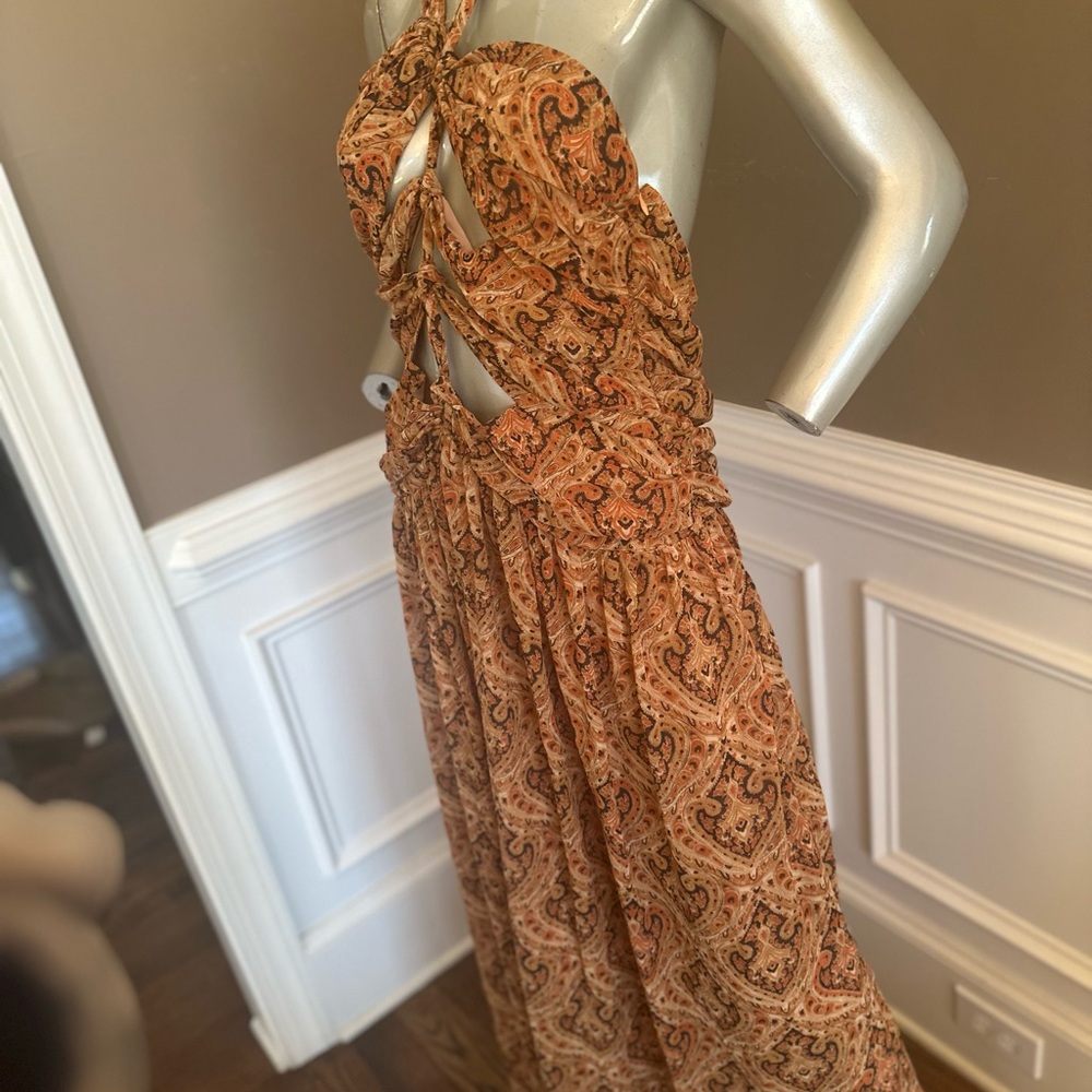NWT FASHION NOVA Paisely Cut Out Maxi Dress Orange/Brown Halter Maxi Dress Sz XL - Picture 4 of 6